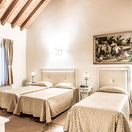 Hotel Villa Borghesi Corte dei Cortesi Buitenkant foto