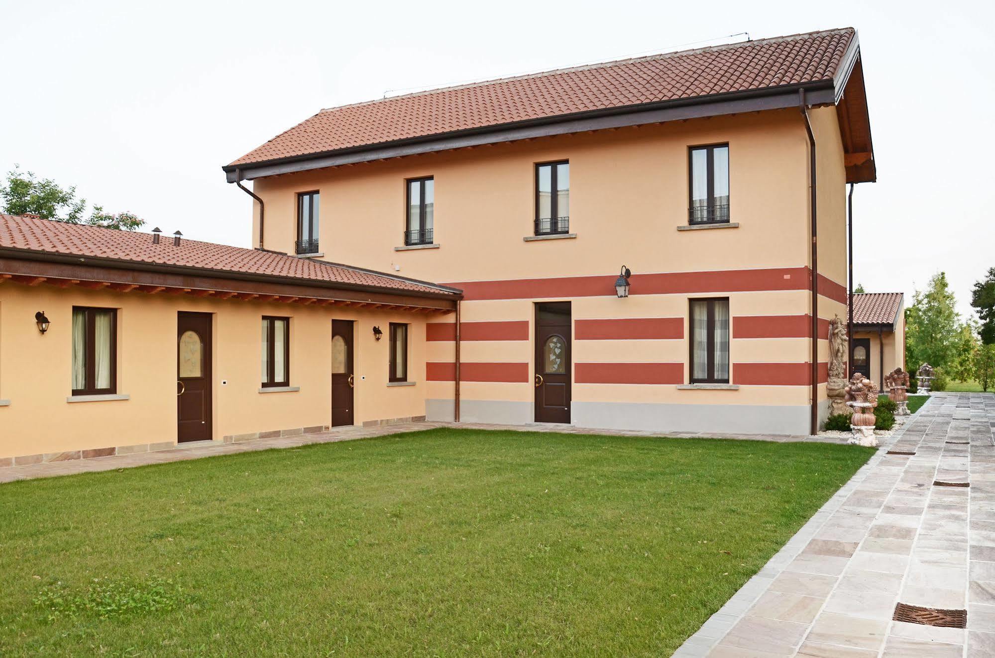 Hotel Villa Borghesi Corte dei Cortesi Buitenkant foto