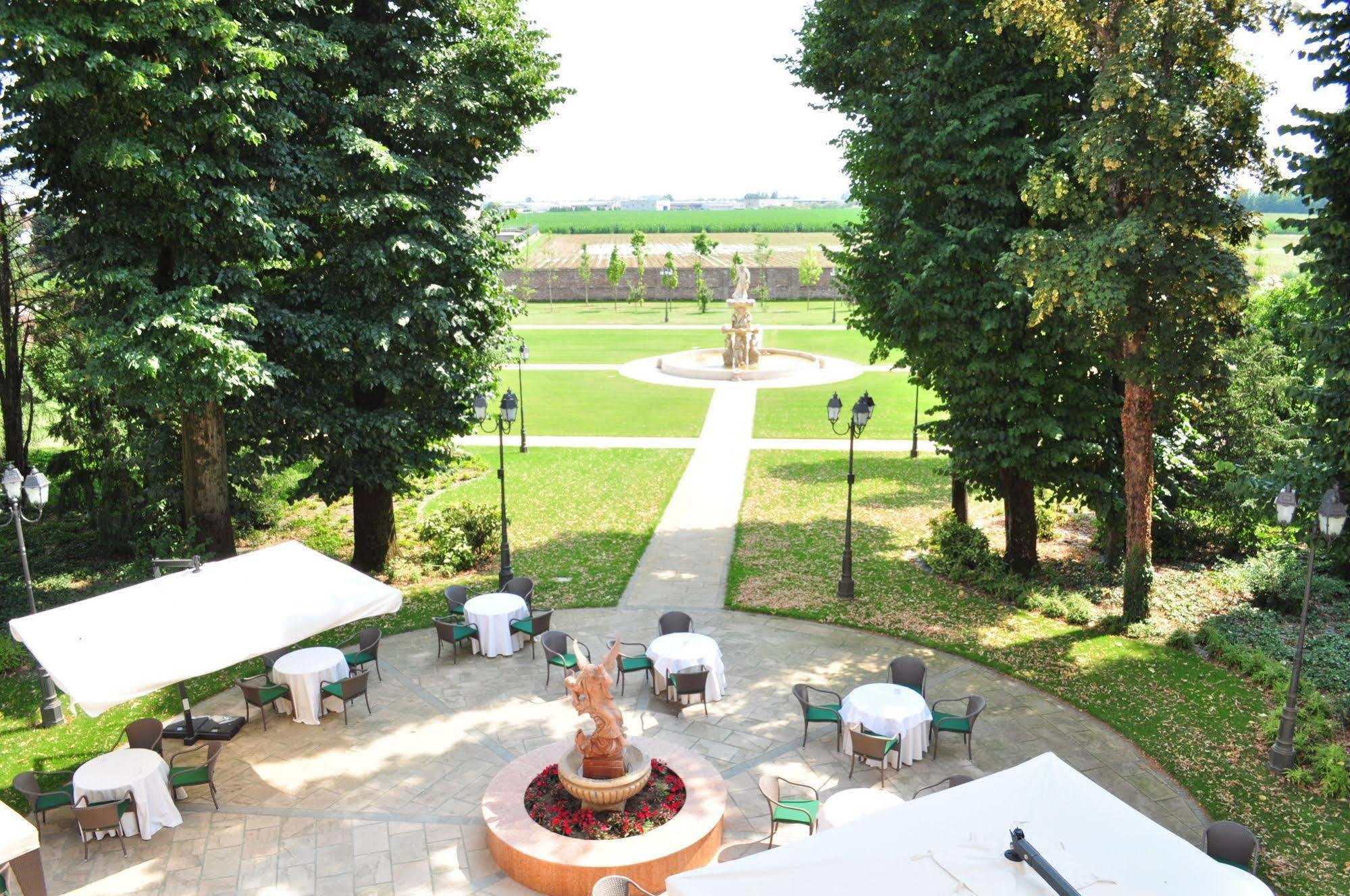 Hotel Villa Borghesi Corte dei Cortesi Buitenkant foto